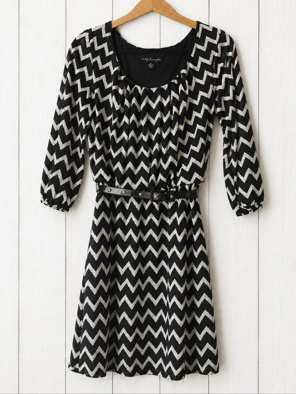 City Triangles Black and White Chevron Long Sleeve Dress Size S